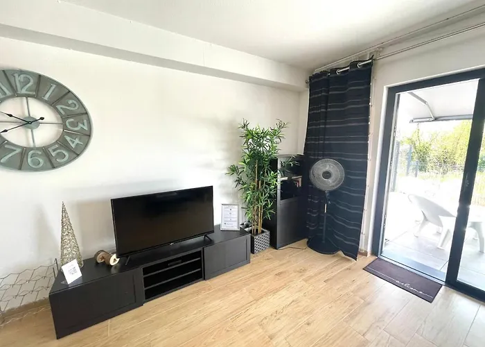 Magnifique 2 pièces, tout équipé, terrasse privée