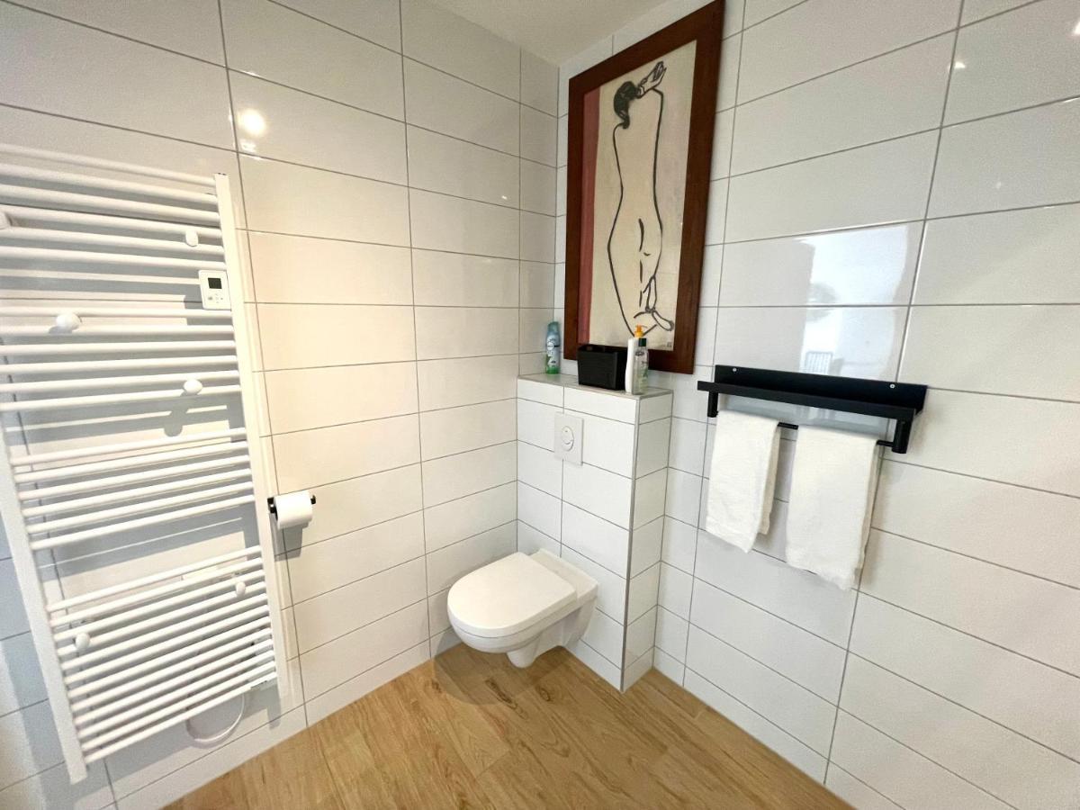 Appartement Magnifique 2 Pièces, équipé, Terrasse Privée